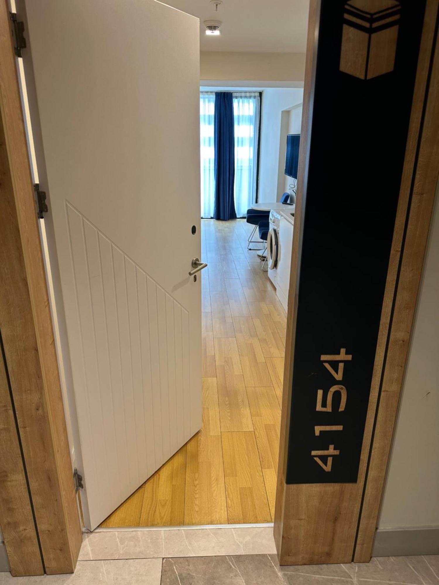 Orbi Luxury Panorama Hotel Apartment *
